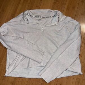 Aerie floral trim cream pull over